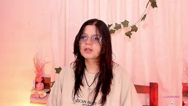 Mey moon online show from 15, 2, 2025