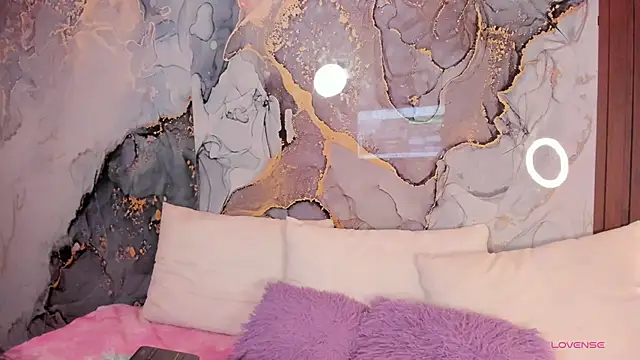 Mey moon online show from 6, 3, 2026