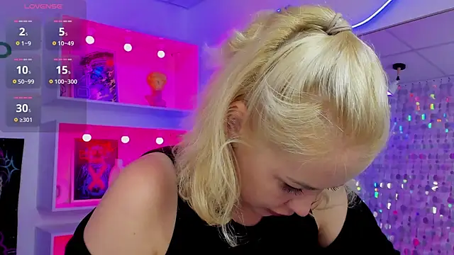 Snapshot of StephanieSweety chatting on 14, 7, 2026 StephanieSweety online show from 14, 7, 2026