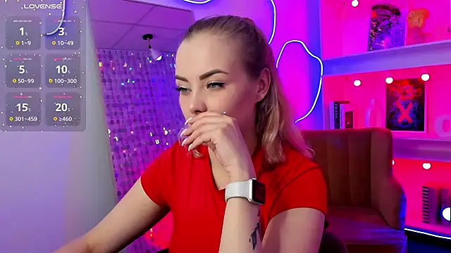 StephanieSweety online show from 13, 3, 2026