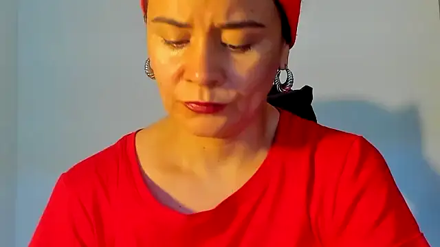 Sami Hotie1 online show from 2, 11, 2025