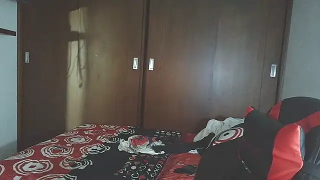 aresholland online show from 24, 10, 2025