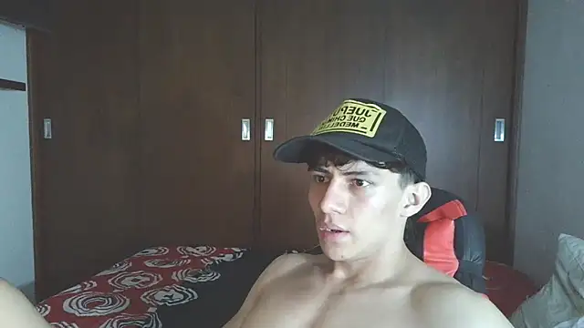 aresholland online show from 2, 11, 2025