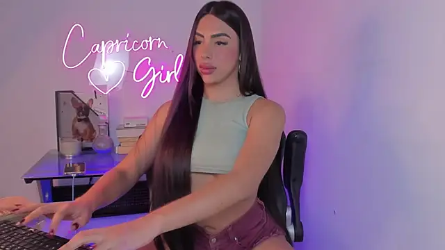 Korina Saenz01 online show from 28, 2, 2025