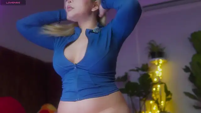 laybunny1 online show from 21, 4, 2026