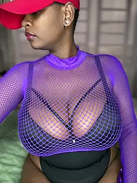Snapshot of Sexy_panda69 chatting on 20, 6, 2026 Sexy panda69 online show from 20, 6, 2026