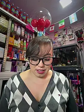 Snapshot of TamySweetness chatting on 20, 6, 2026 TamySweetness online show from 20, 6, 2026