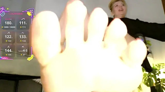 missmiamore online show from 22, 3, 2026