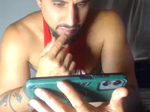 Snapshot of sebasx412 chatting on 19, 5, 2026 sebasx412 online show from 19, 5, 2026