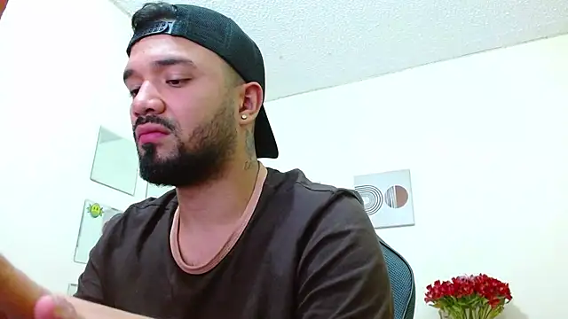 mathew vidal1 online show from 11, 10, 2025