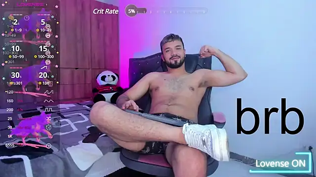 Snapshot of mathew_vidal1 chatting on 2, 12, 2025 mathew vidal1 online show from 2, 12, 2025