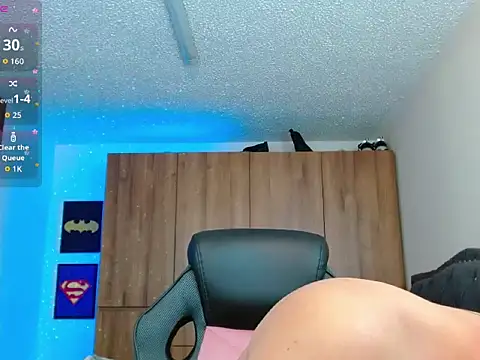 Snapshot of mathew_vidal1 chatting on 5, 12, 2025 mathew vidal1 online show from 5, 12, 2025