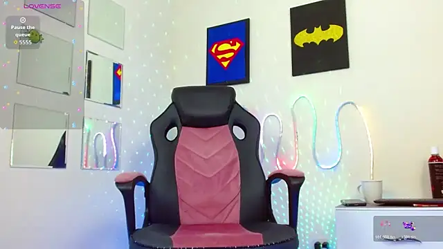 mathew vidal1 online show from 1, 12, 2025