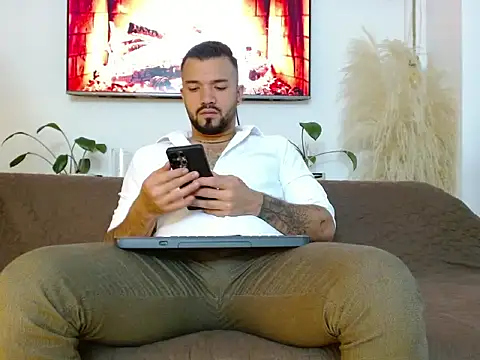 mathew vidal1 online show from 13, 11, 2025