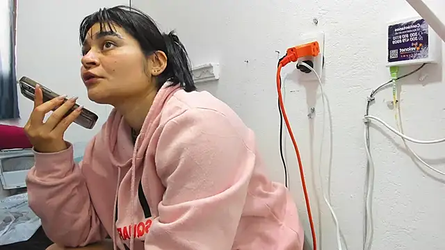 andreita trujillos online show from 13, 2, 2026