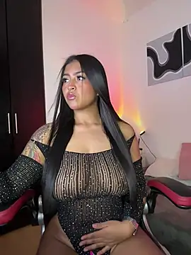 Snapshot of meganjames1 chatting on 10, 7, 2026 meganjames1 online show from 10, 7, 2026