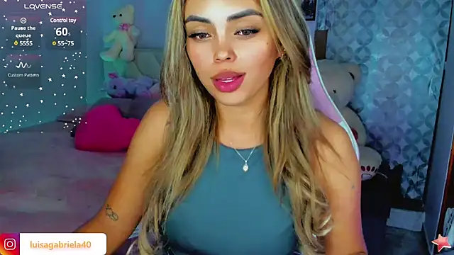 Snapshot of Gabby_prieto chatting on 10, 12, 2024 Gabby prieto online show from 10, 12, 2024