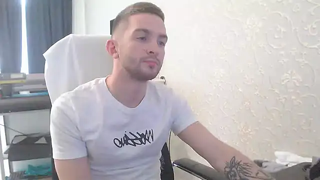 Snapshot of Marselle_Laker chatting on 16, 2, 2025 Marselle Laker online show from 16, 2, 2025