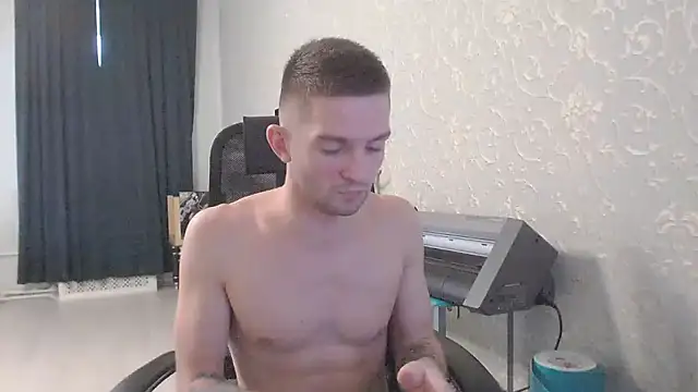 Snapshot of Marselle_Laker chatting on 12, 2, 2025 Marselle Laker online show from 12, 2, 2025