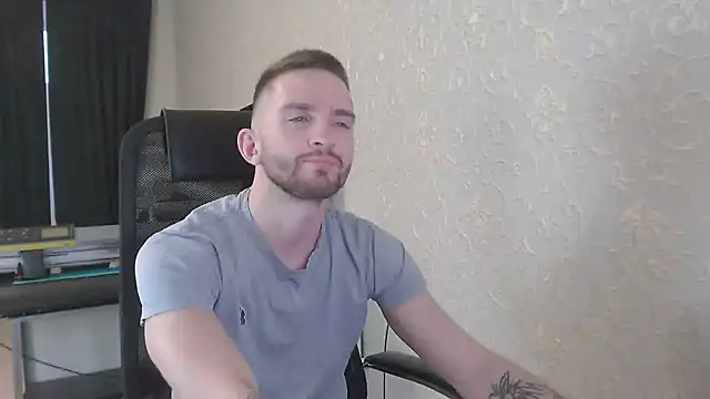 Snapshot of Marselle_Laker chatting on 6, 2, 2025 Marselle Laker online show from 6, 2, 2025