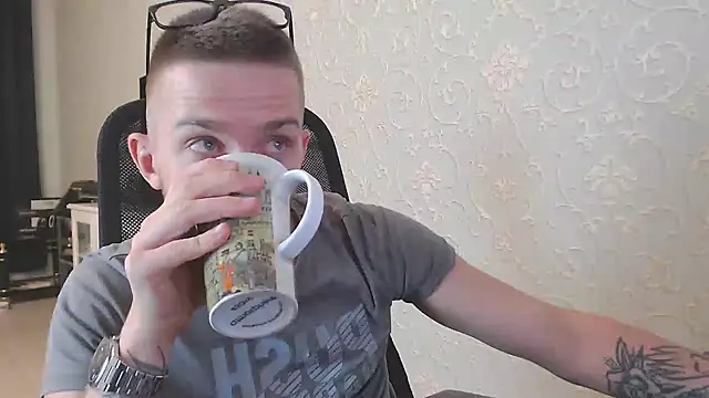 Snapshot of Marselle_Laker chatting on 24, 12, 2024 Marselle Laker online show from 24, 12, 2024