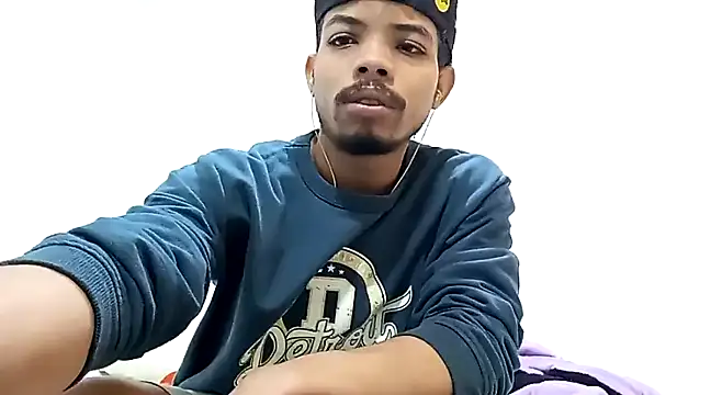 danidiazto2023 online show from 16, 3, 2025