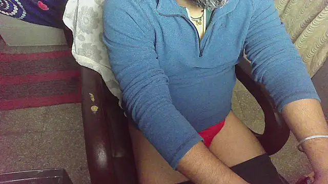 Snapshot of rentarob chatting on 26, 11, 2025 rentarob online show from 26, 11, 2025