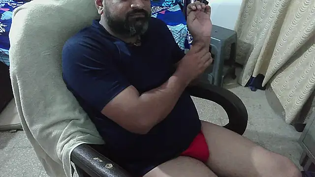 Snapshot of rentarob chatting on 21, 11, 2025 rentarob online show from 21, 11, 2025