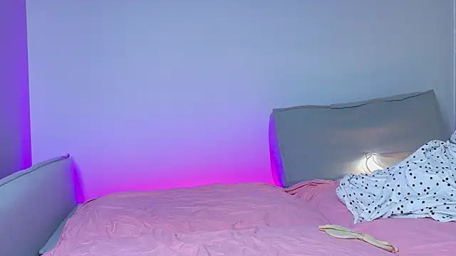 lina stones online show from 6, 3, 2026