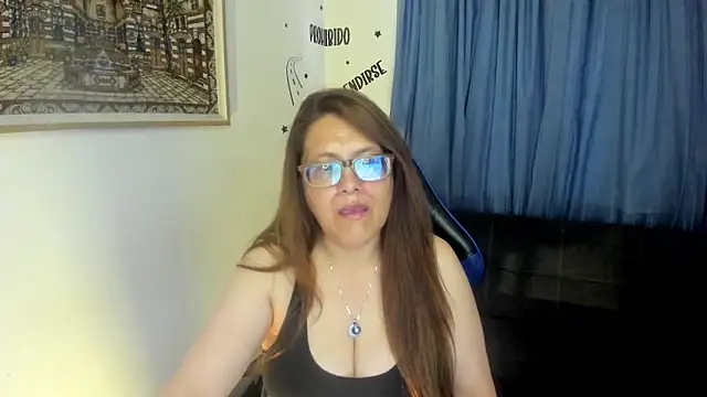 Snapshot of Ivette_Shaira chatting on 26, 6, 2026 Ivette Shaira online show from 26, 6, 2026