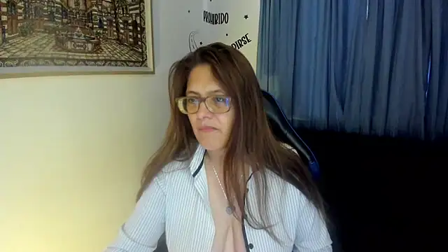 Snapshot of Ivette_Shaira chatting on 10, 7, 2026 Ivette Shaira online show from 10, 7, 2026