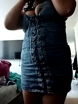 Morenitha-XXX online show from 6, 11, 2025