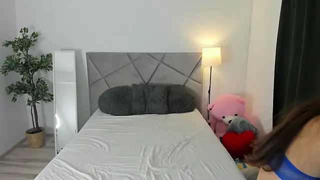 Snapshot of BlueEyesLexy chatting on 14, 6, 2026 BlueEyesLexy online show from 14, 6, 2026