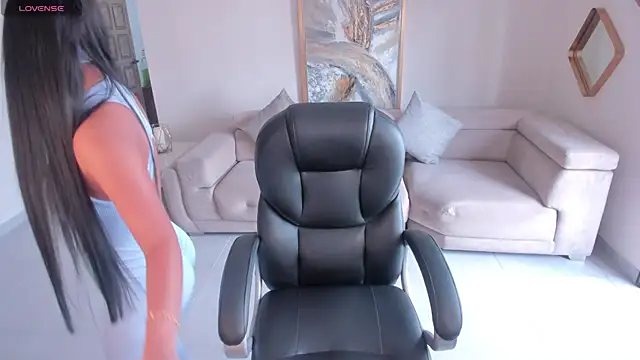 MileyCruz  online show from 7, 1, 2026