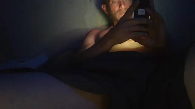 Snapshot of daddytim0 chatting on 18, 4, 2026 daddytim0 online show from 18, 4, 2026