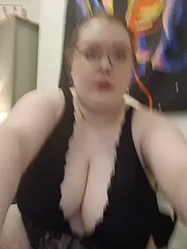 Sexycurvyemilyy online show from 19, 6, 2026