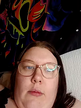 Sexycurvyemilyy online show from 28, 2, 2026