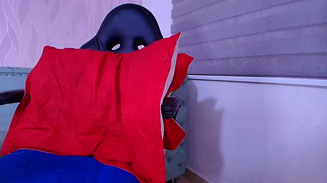 emyli sam online show from 13, 12, 2024