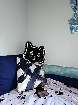 SkyelarSommer online show from 29, 10, 2025