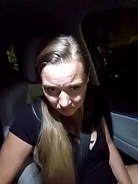 SkyelarSommer online show from 15, 3, 2026