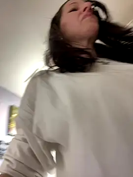 DominiqueX0 online show from 18, 12, 2025