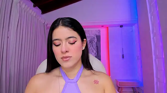 Snapshot of nathalie_rivers chatting on 20, 11, 2025 nathalie rivers online show from 20, 11, 2025