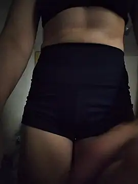 Snapshot of LissaThompsom chatting on 11, 10, 2025 LissaThompsom online show from 11, 10, 2025