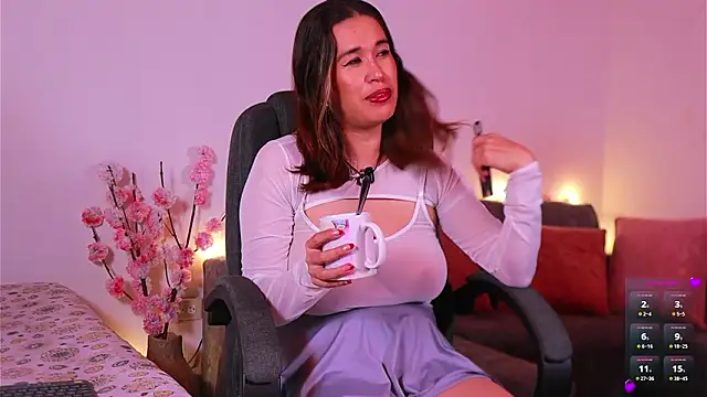 kathieandpovcock1 online show from 19, 1, 2026