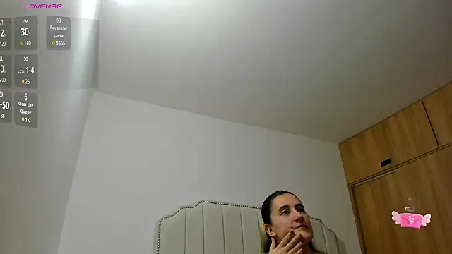 Hanna86 online show from 28, 2, 2025
