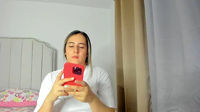 Snapshot of Hanna86 chatting on 1, 8, 2026 Hanna86 online show from 1, 8, 2026