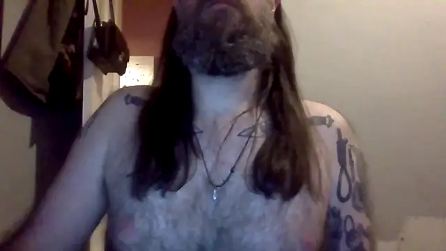 Snapshot of Thrillhouse chatting on 12, 10, 2025 Thrillhouse online show from 12, 10, 2025