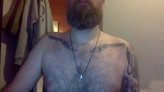 Snapshot of Thrillhouse chatting on 27, 10, 2025 Thrillhouse online show from 27, 10, 2025