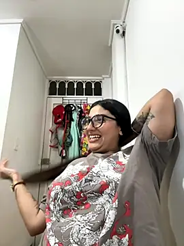 croftsmila online show from 4, 11, 2025