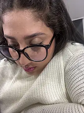 croftsmila online show from 4, 3, 2026